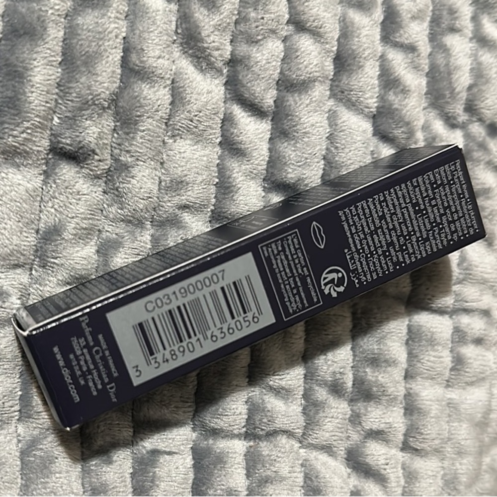 DIOR Addict Lip Maximizer Gloss 007 Raspberry Size 0.2 oz / 6 mL - Picture 9 of 13
